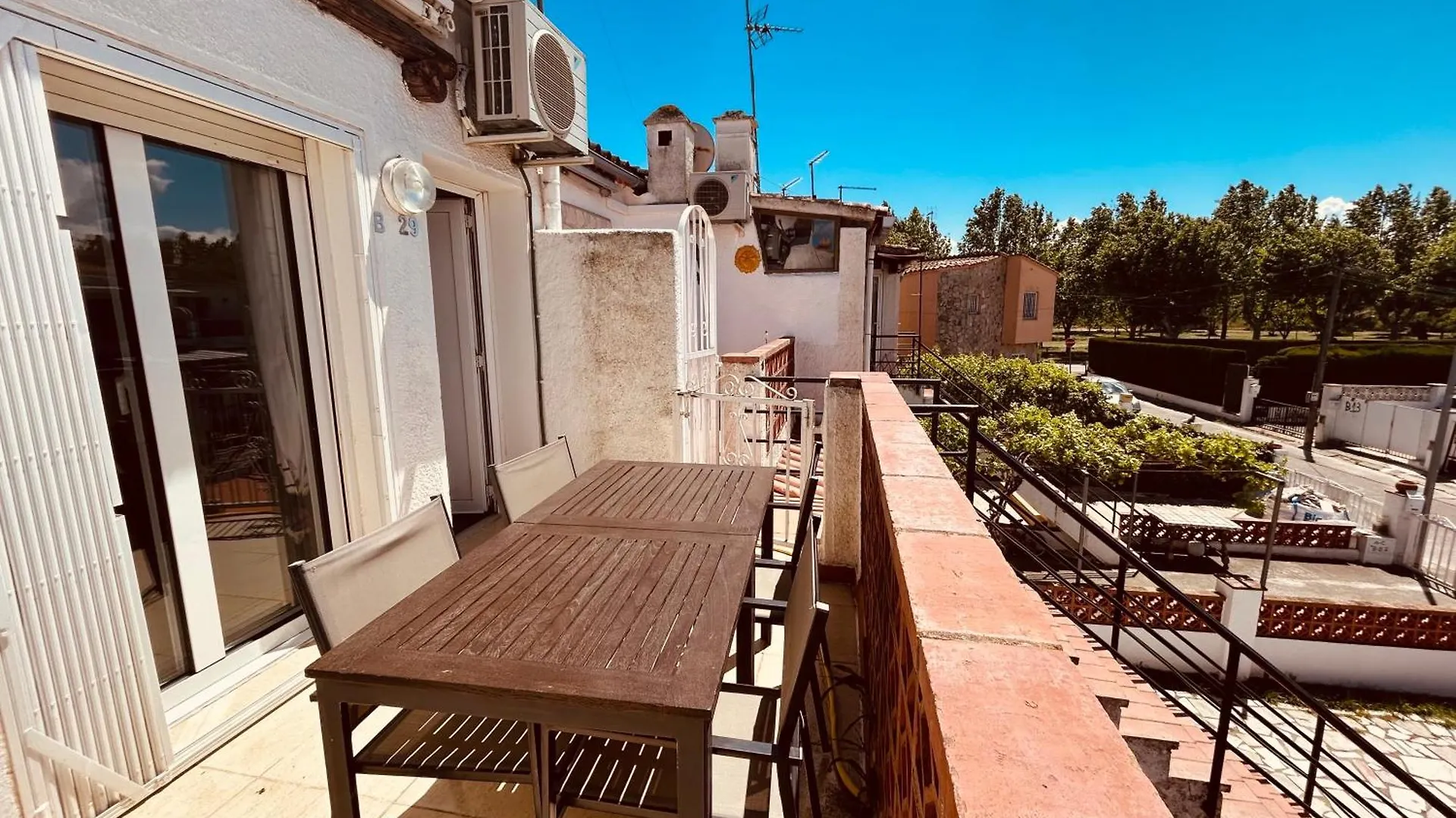 Empuriabrava, T2, Terrasse, Barbecue Apartment