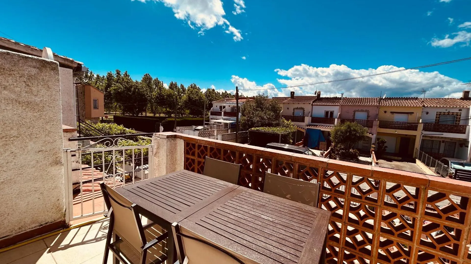 Appartamento Empuriabrava, T2, Terrasse, Barbecue