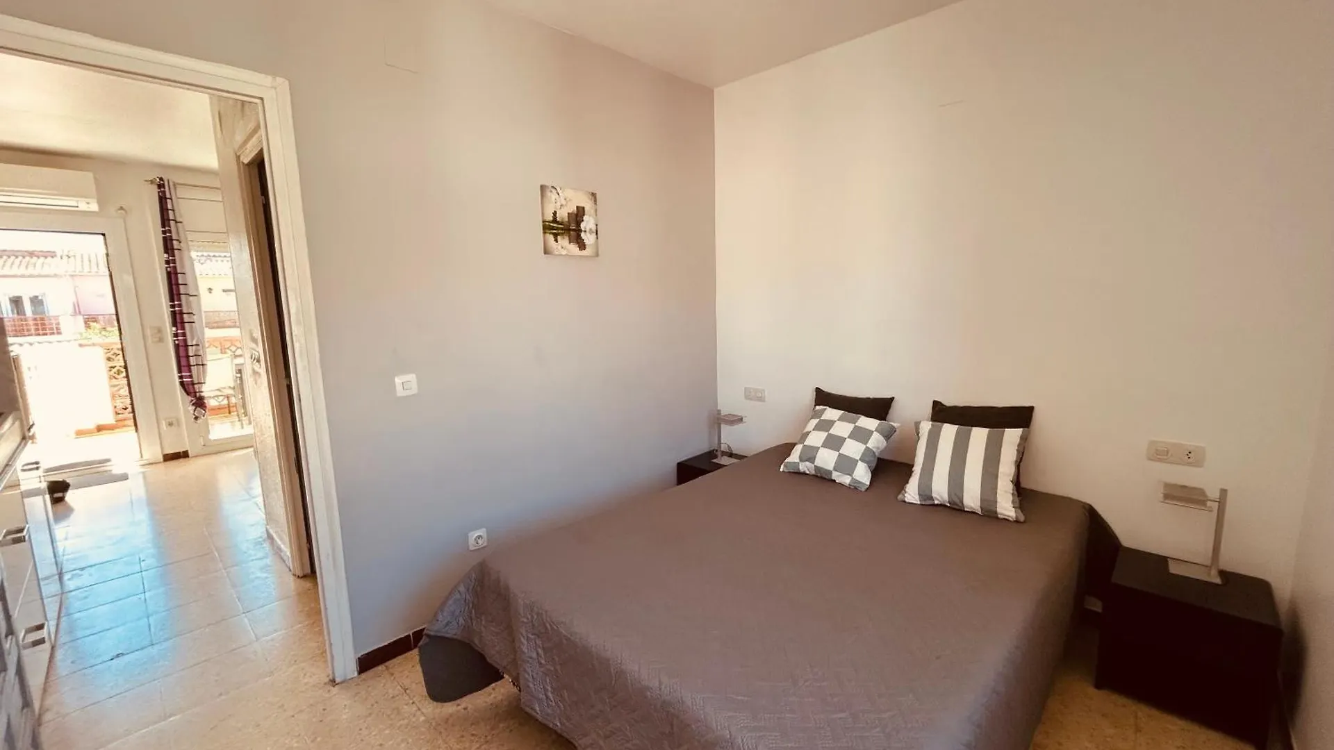 Appartamento Empuriabrava, T2, Terrasse, Barbecue Spagna